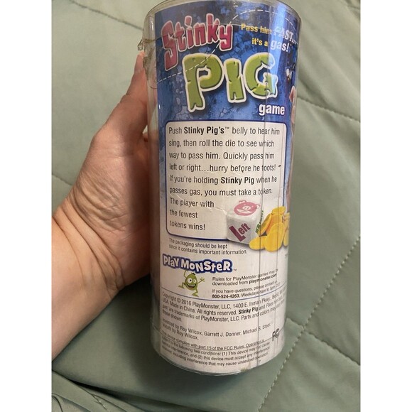 Stinky Pig Dice Game Fast Funny Musical Kids Game Ages 6+ Works Not Opened - Picture 6 of 16